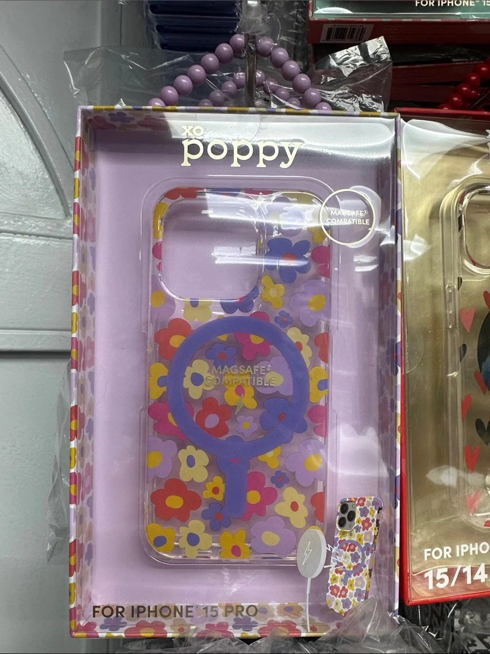 Poppy Floral MagSafe-Compatible iPhone 15 Pro Case - Lavender
